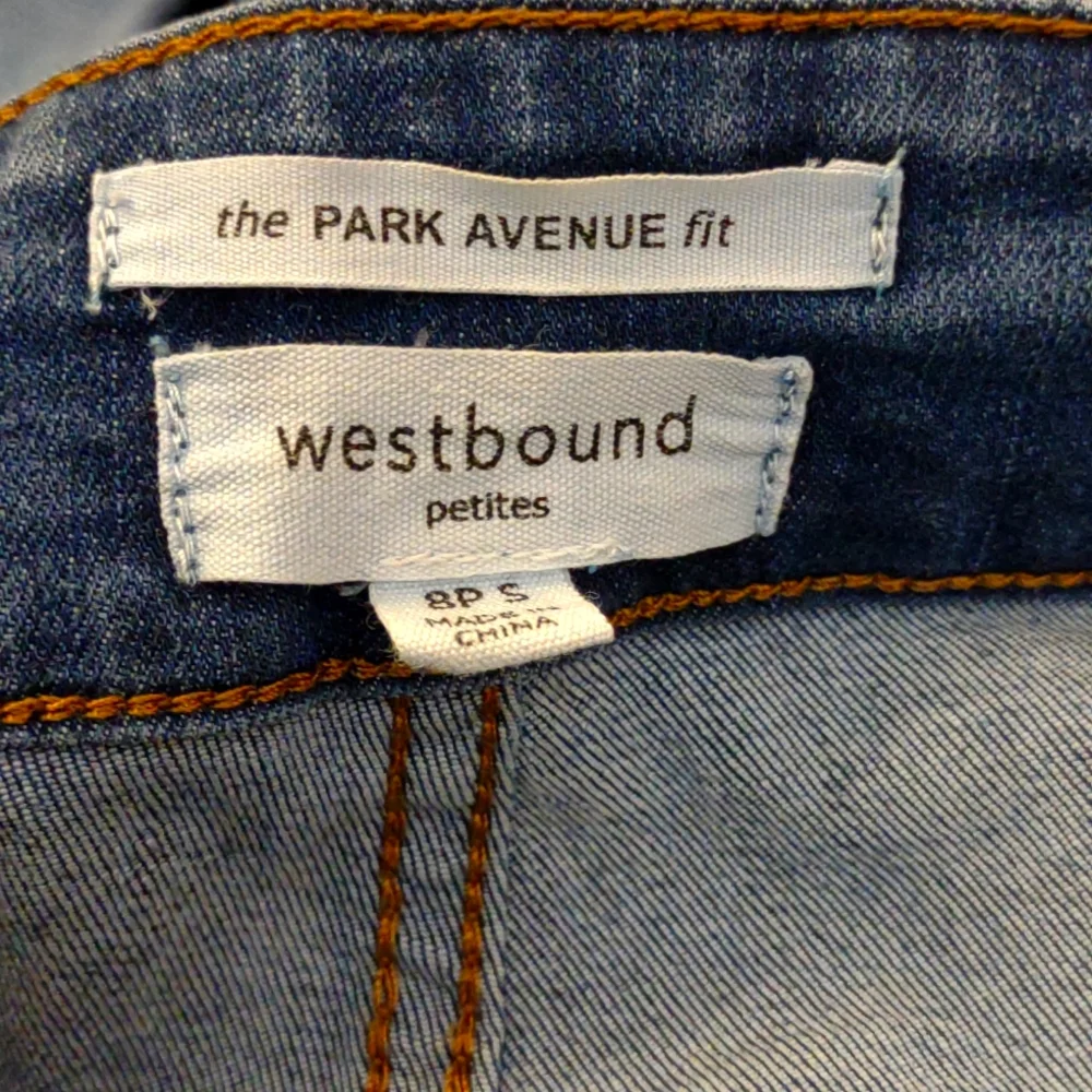 PETITES Pull On Denim Jeans SZ 8PS By Westbound - Picture 7 of 10